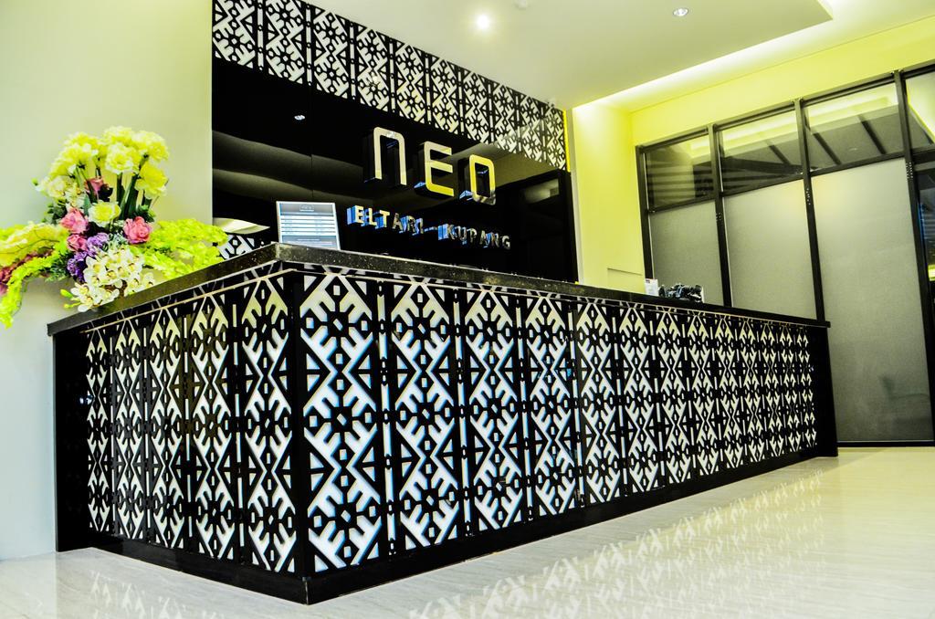 Готель Neo Eltari Kupang By Aston Екстер'єр фото